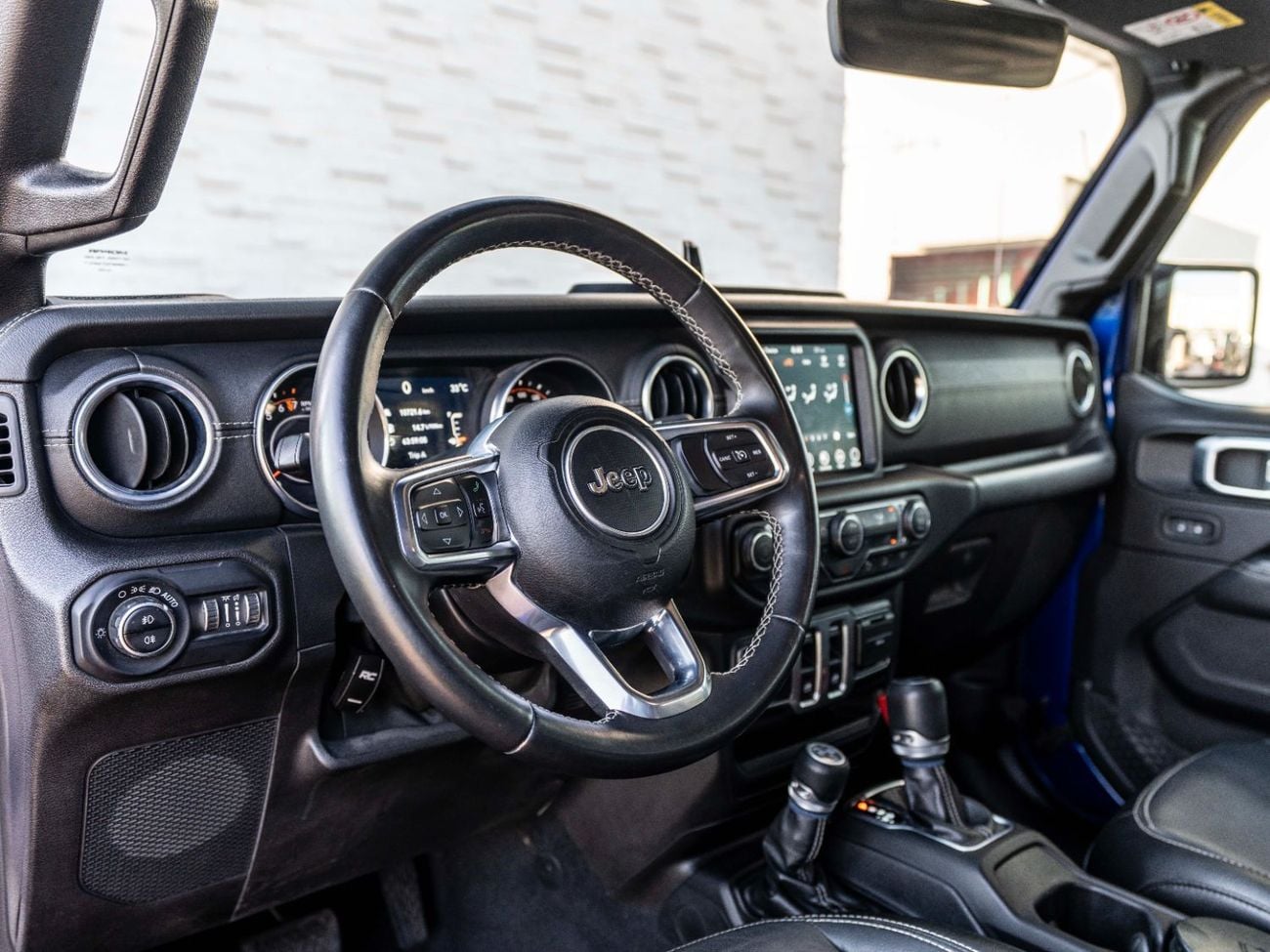 جيب رانجلر Sahara 3.6L A/T (5 Seater)