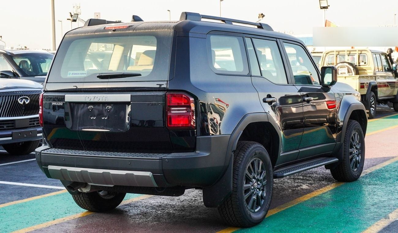 Toyota Prado 2.4L GXR TWIN TURBO ( Local Al FUTTAIM)