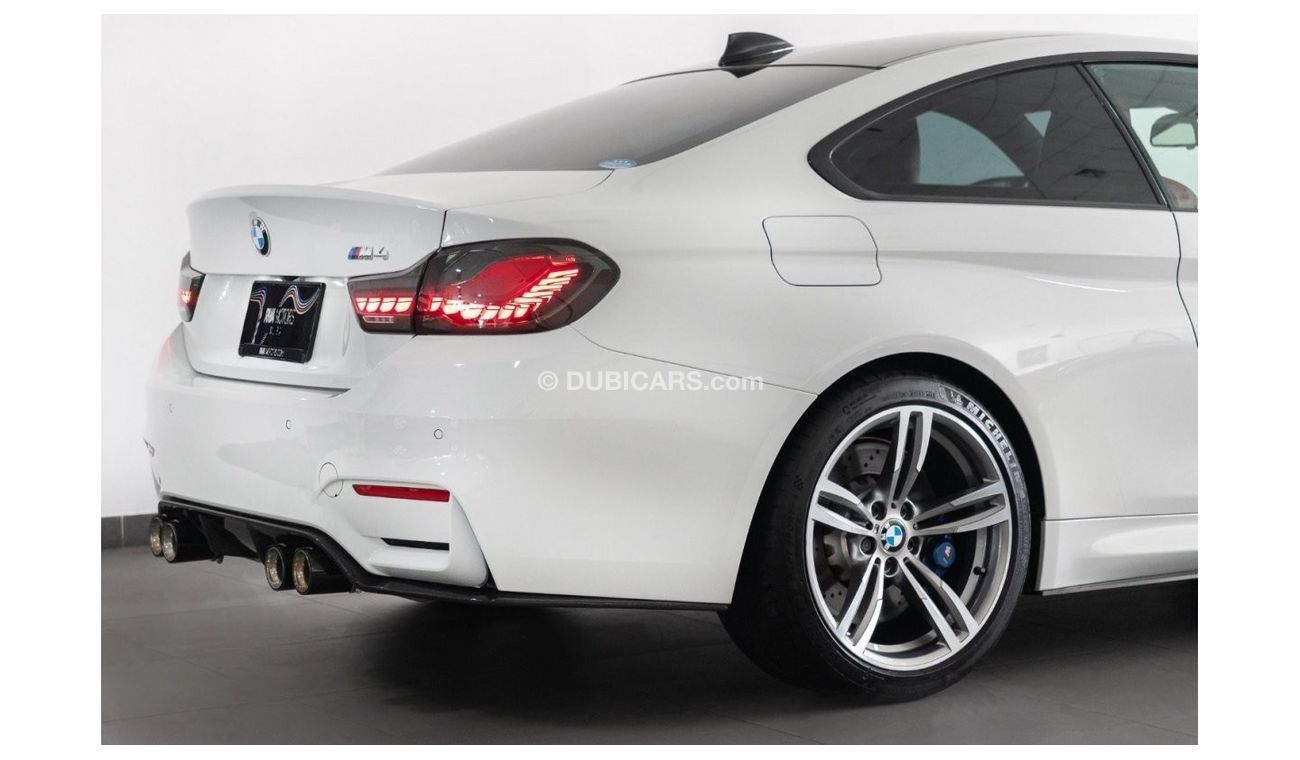 BMW M4 Std 2015 BMW M4 Coupe / Manual Gearbox / Japanese Import