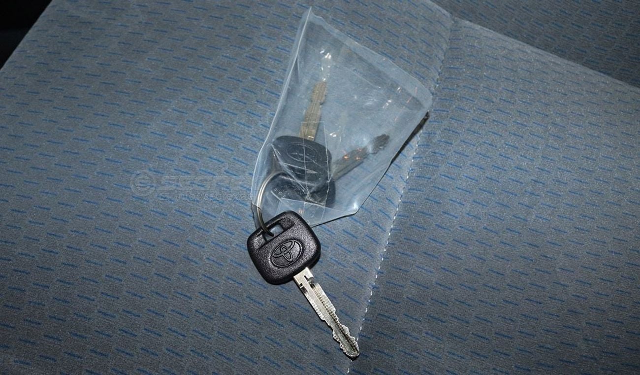 تويوتا لاند كروزر 70 2025 Model Toyota Land Cruiser Hardtop LC78, 4.0L Petrol 4WD 6A/T