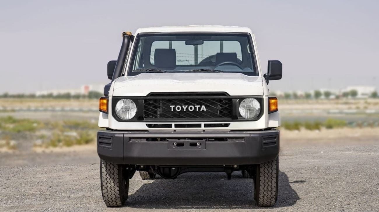 Toyota Land Cruiser Pick Up LC79 SC 2.8L DIESEL AT MY2024