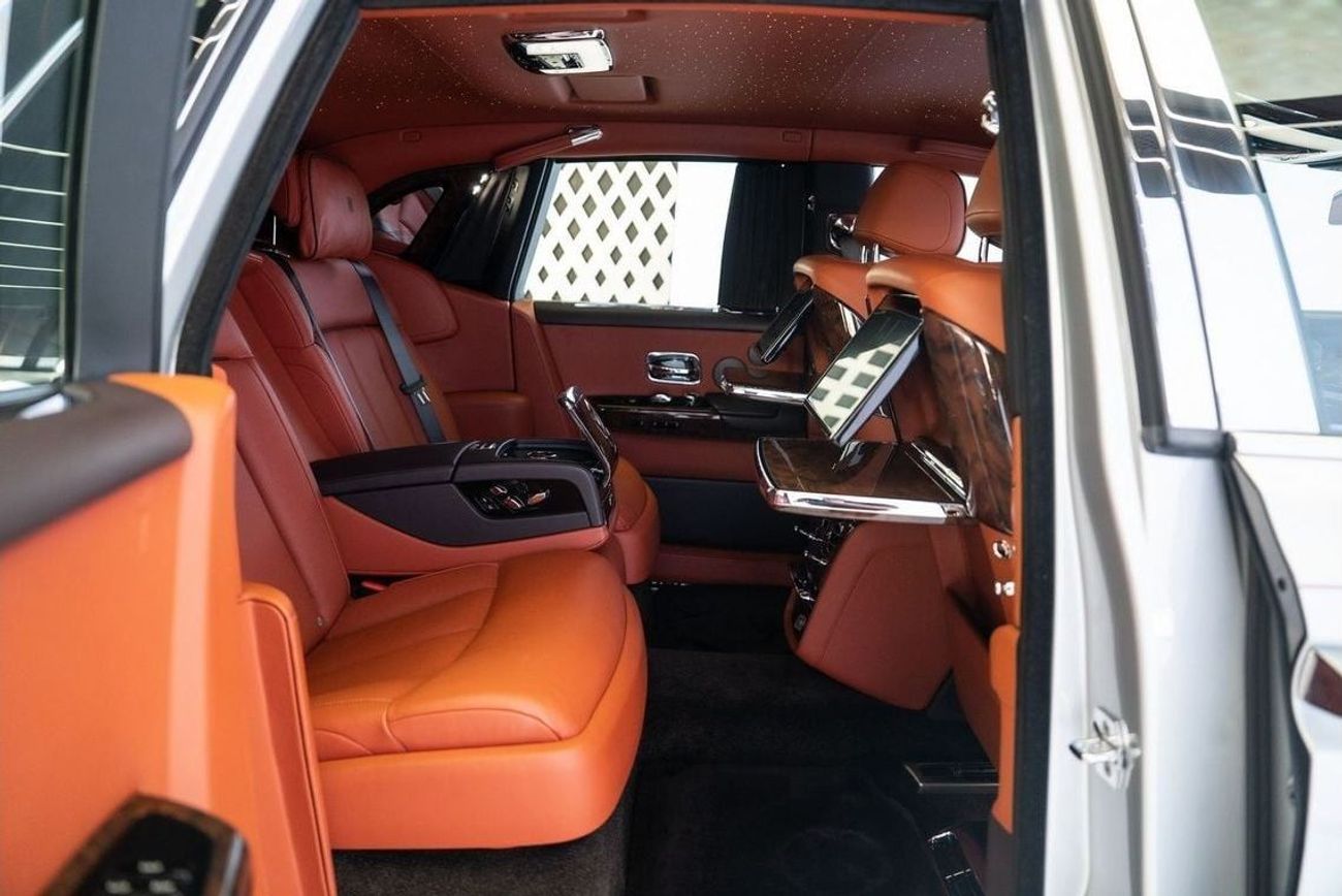 رولز رويس فانتوم Std 6.8L