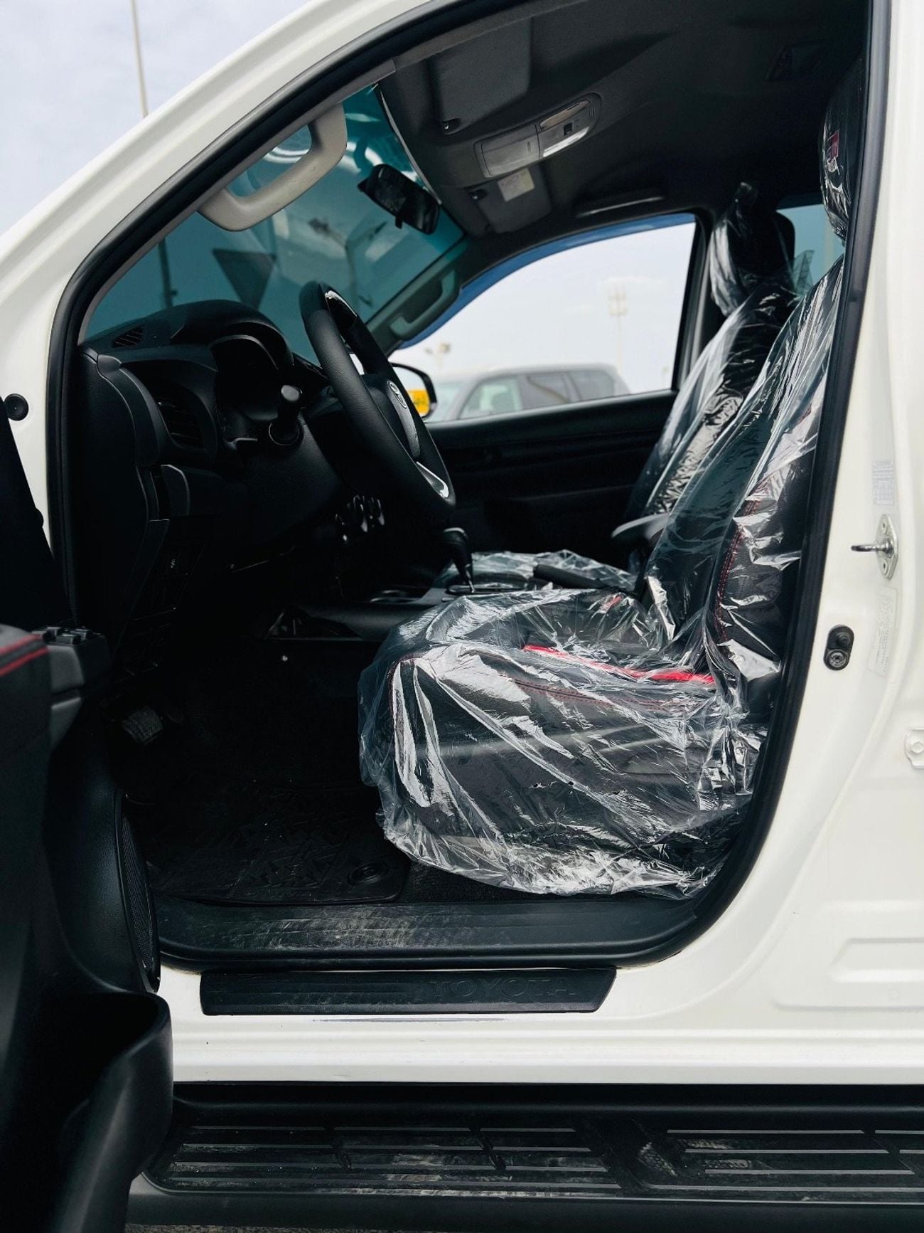 Toyota Hilux GL 2.7L Double Cab Utility