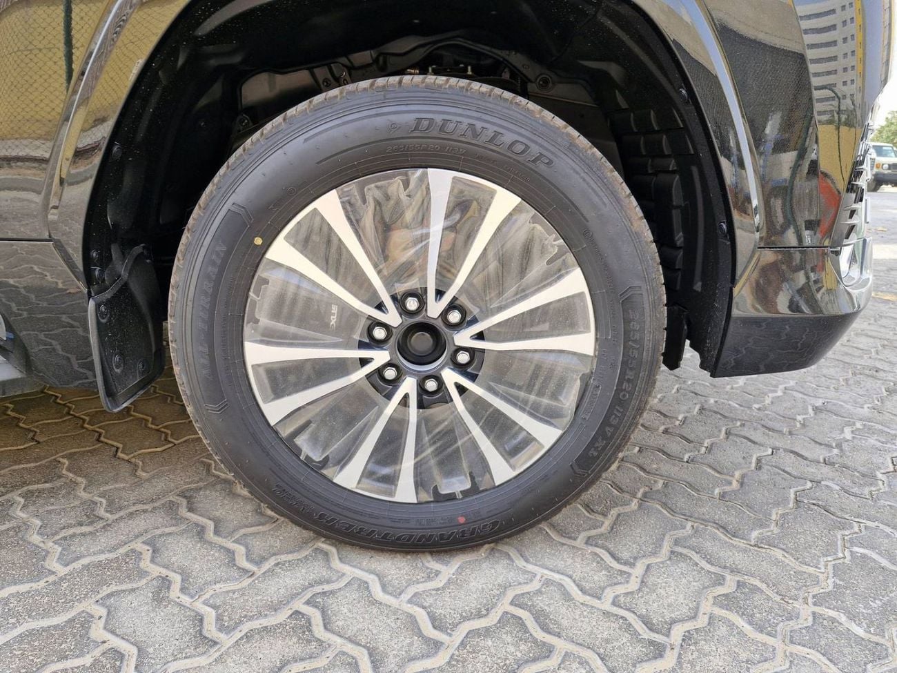 Lexus LX 700h 2026 LEXUS LX700h 3.5L 25-SPEAKERS ML URBAN 20"ALLOY 7-SEATS GCC BRAND NEW 0KM