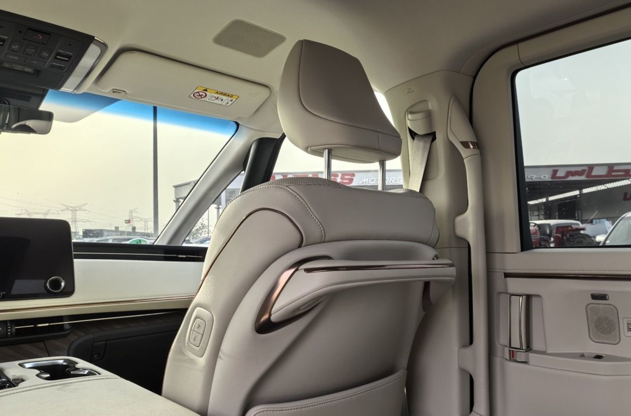 Lexus LM 350h 2025 LEXUS LM350h 2.5L HYBRID FULL OPTION