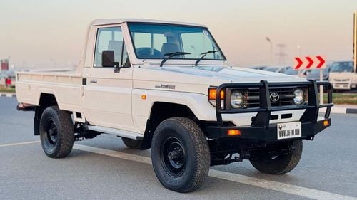 Toyota Land Cruiser Pick Up SINGLE CABIN | RHD | BULL BAR | 4.2L DIESEL ENGINE | MANUAL TRANSMISSION | 1995