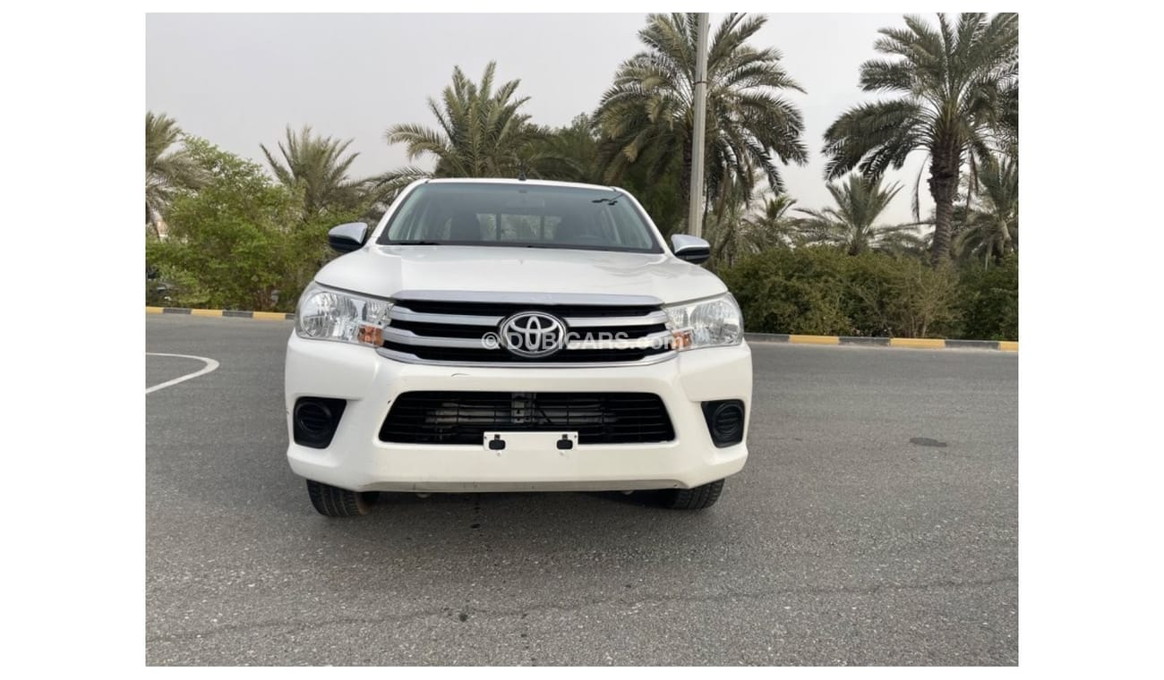 Toyota Hilux TOYOTA HILUX   GL   (GCC SPEC) - 2019- VERY GOOD CONDITION