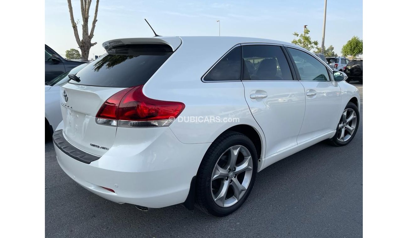 Toyota Venza Car full panorama