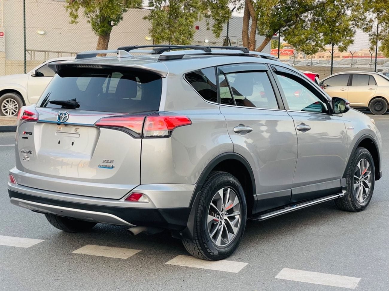 Toyota RAV4 VXR HEV 2018 RAV4 hybrid xle full option