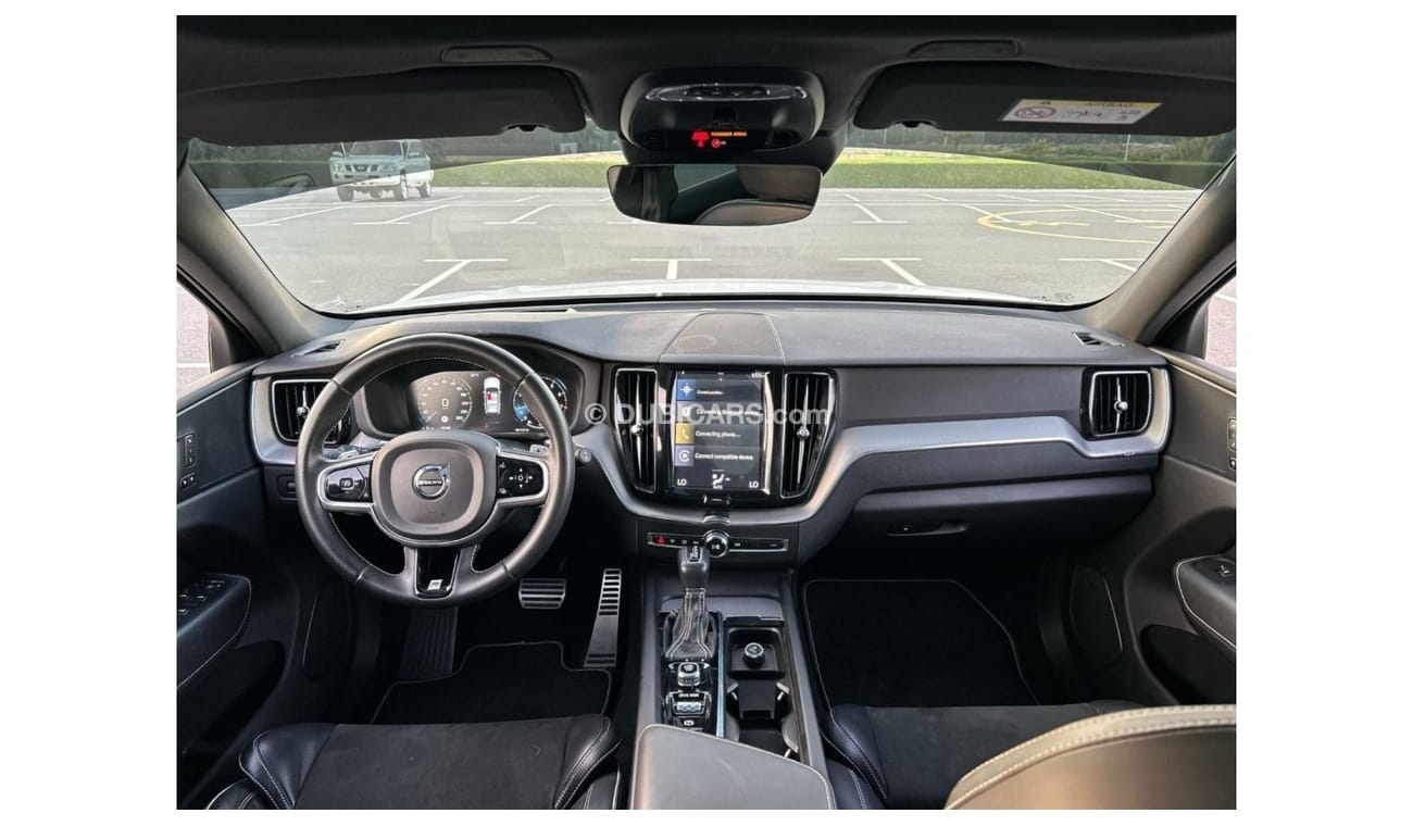 Volvo XC60 R Design XC-60 T5 R-DESIGN 2019 GCC // ORGINAL PAINT // FSH // UNDER WARRANTY // 2KEYS