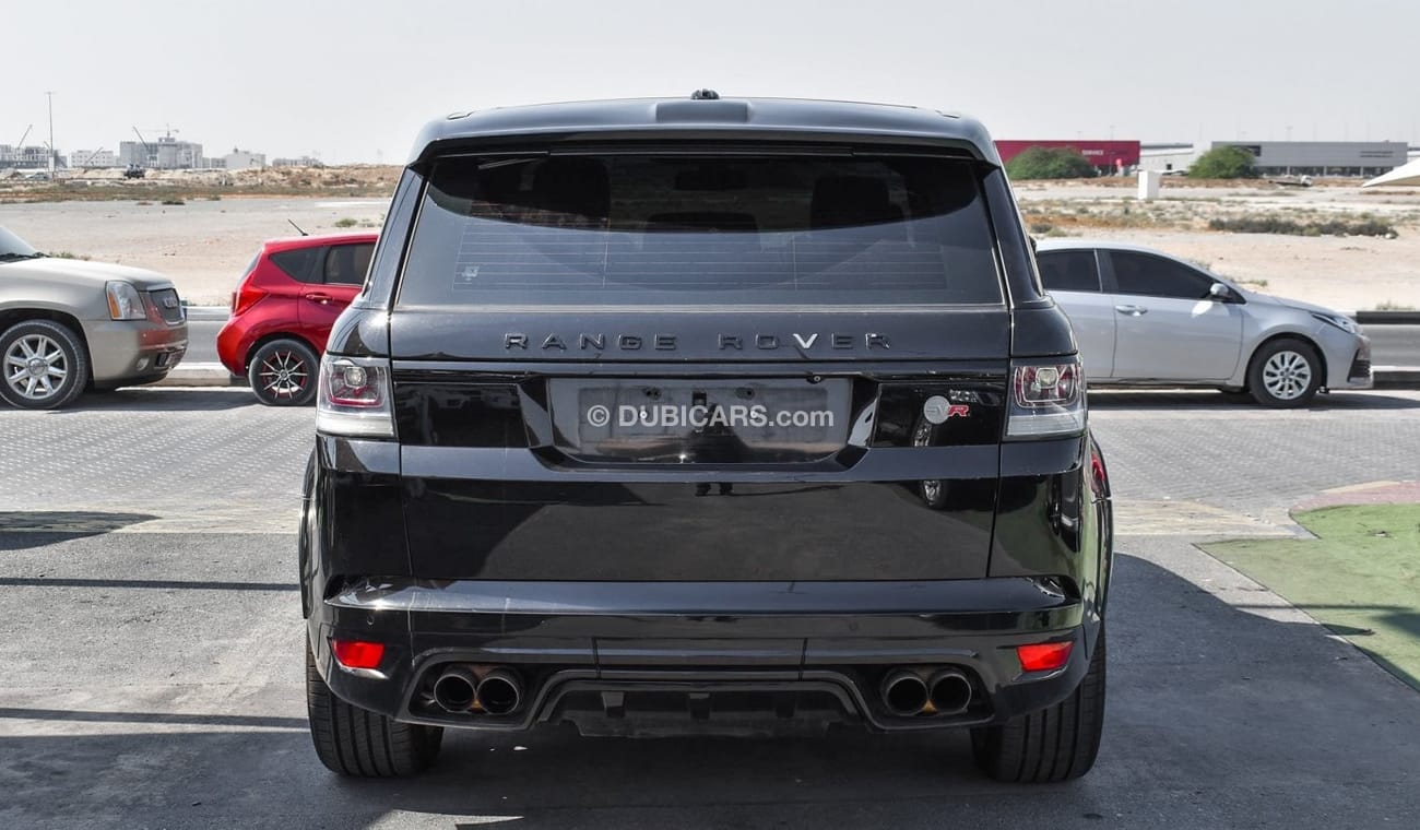 Land Rover Range Rover Sport With SVR body Kit