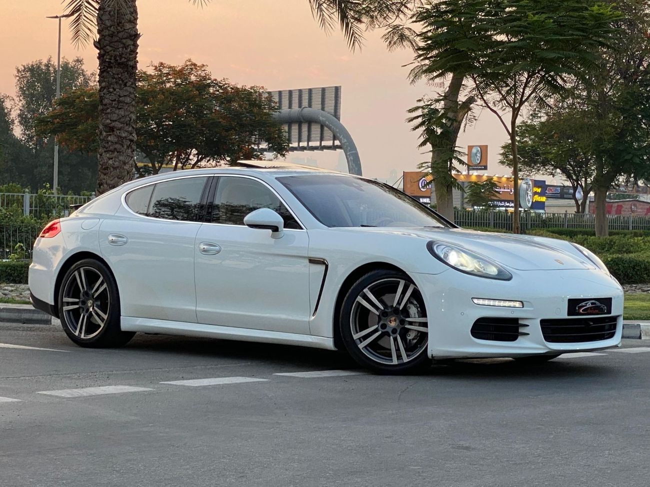 بورش باناميرا PORSCHE PANAMERA S 2014 - GCC SPECS - EXCELLENT CONDITION -