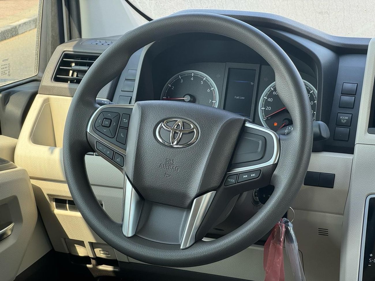 تويوتا هاياس Commuter 3.5L M/T