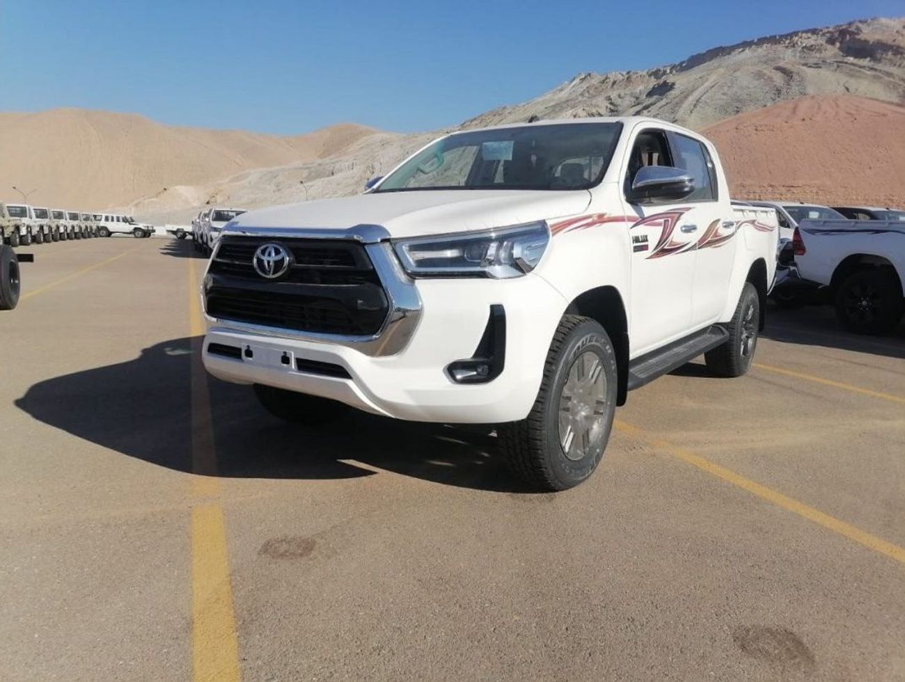 Toyota Hilux New 2023 Toyota Hilux 2.4L SR5 Diesel Full option 4X4 Automatic Zero KM