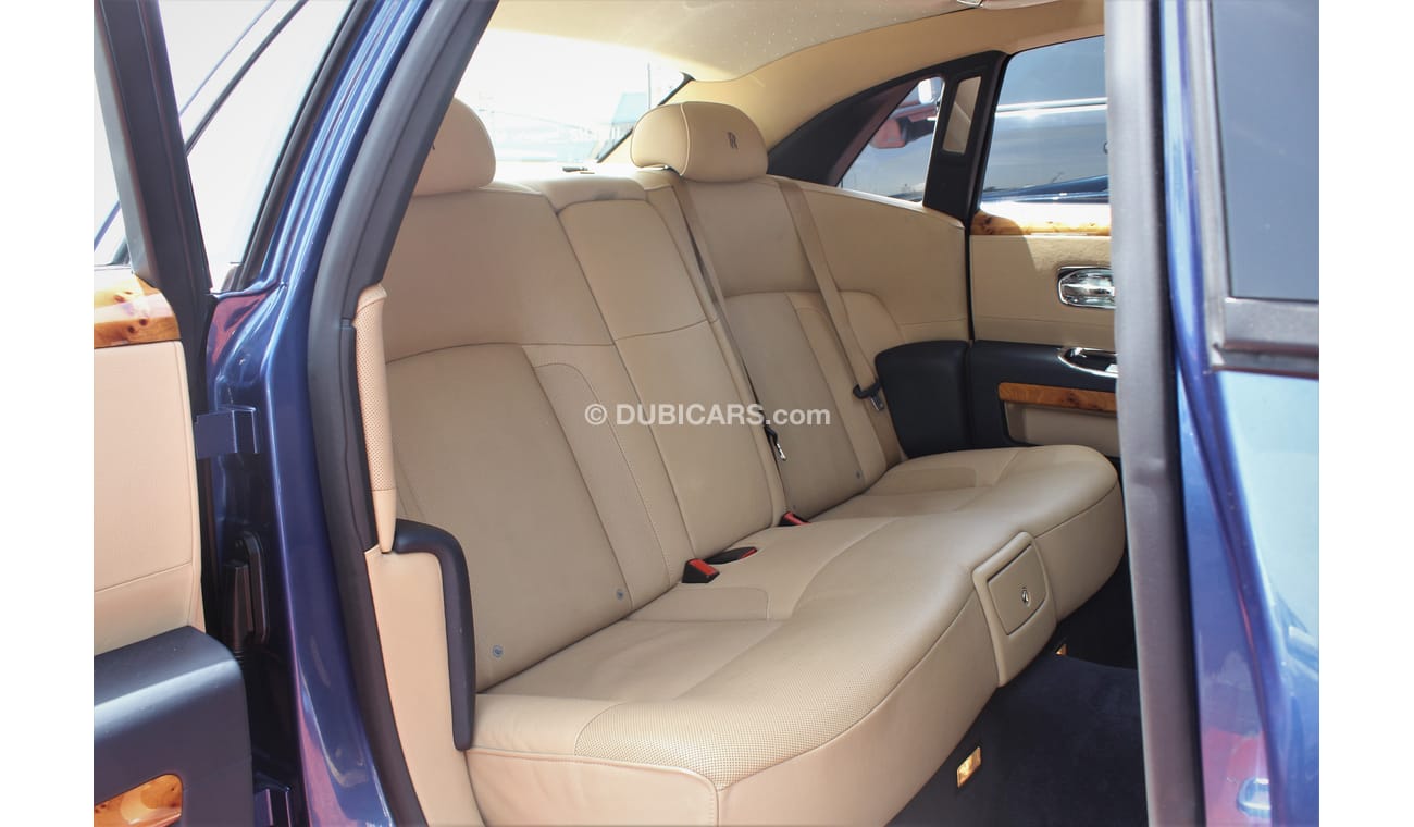 Rolls-Royce Ghost (2013) V12, GCC