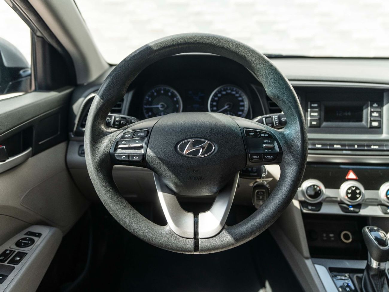 Hyundai Elantra GL 1.6L