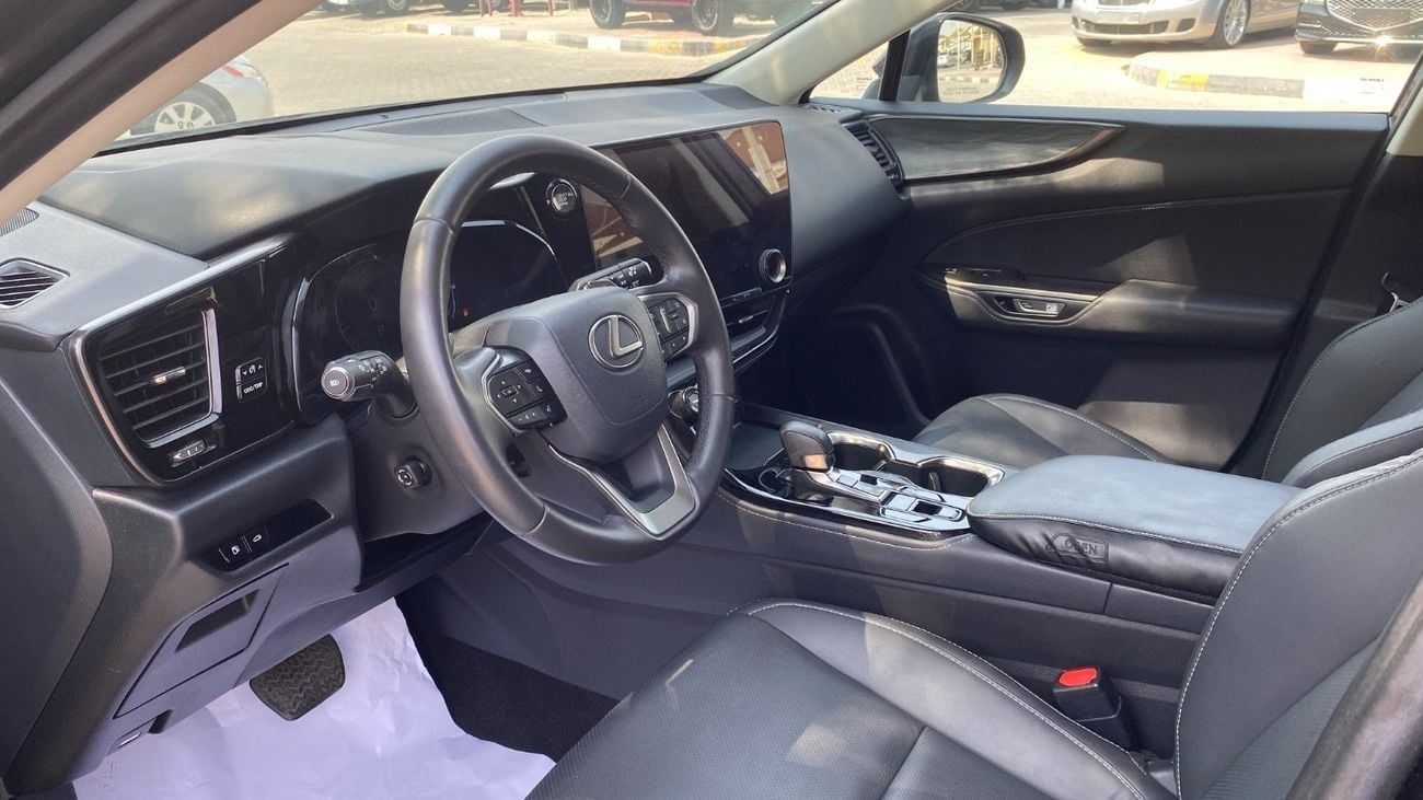 لكزس NX 250 F-Sport 2.5T Platinum