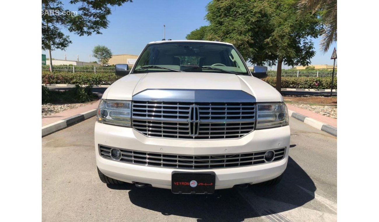 Lincoln Navigator = DROP PRICE OFFER = FREE REGISTRATION = WARRANTY = GCC SPECS