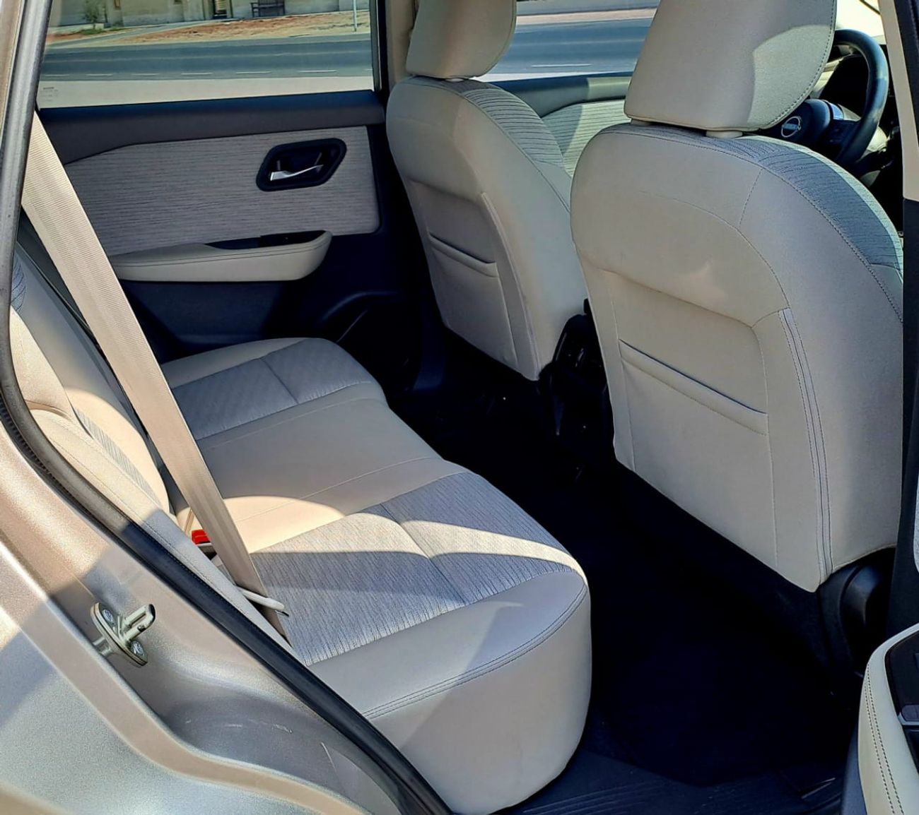 نيسان إكس تريل S 2.5L (169 HP) FWD (5 Seater)