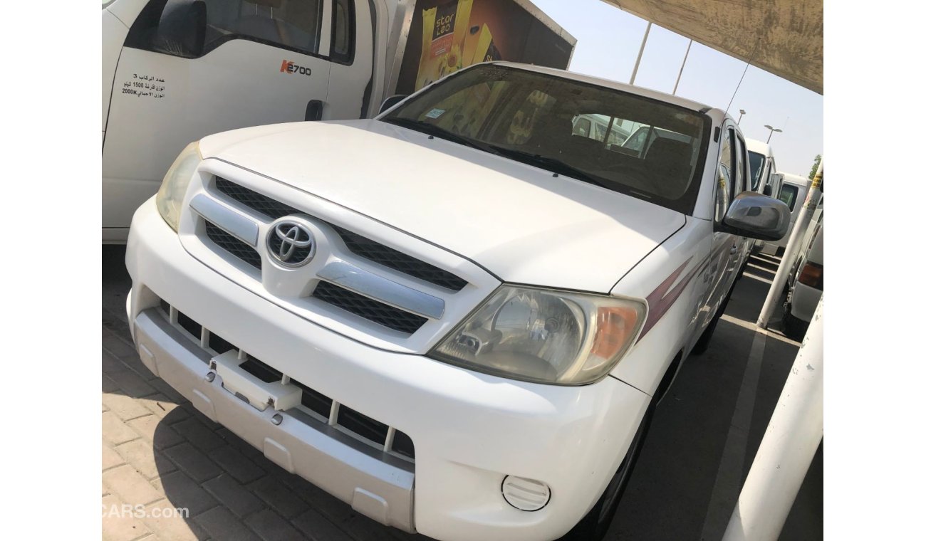 تويوتا هيلوكس Toyota Hilux D/c pick up 4x2 Diesel, model:2008. Excellent condition