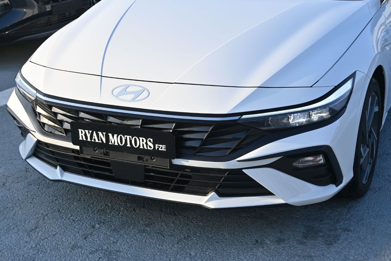 Hyundai Elantra Hyundai Elantra 1.5L, Petrol, Model 2025 Color White