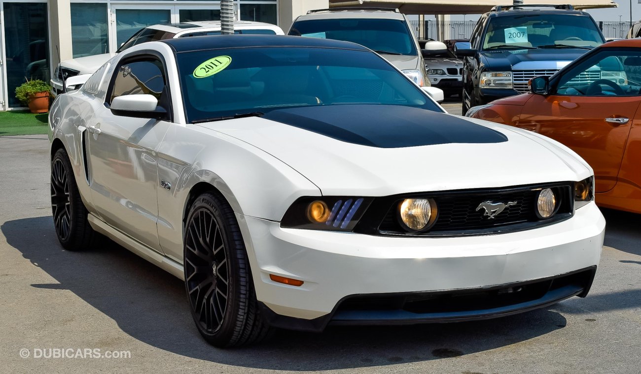 Ford Mustang GT 5.0 / warranty / zero down payment / super clean