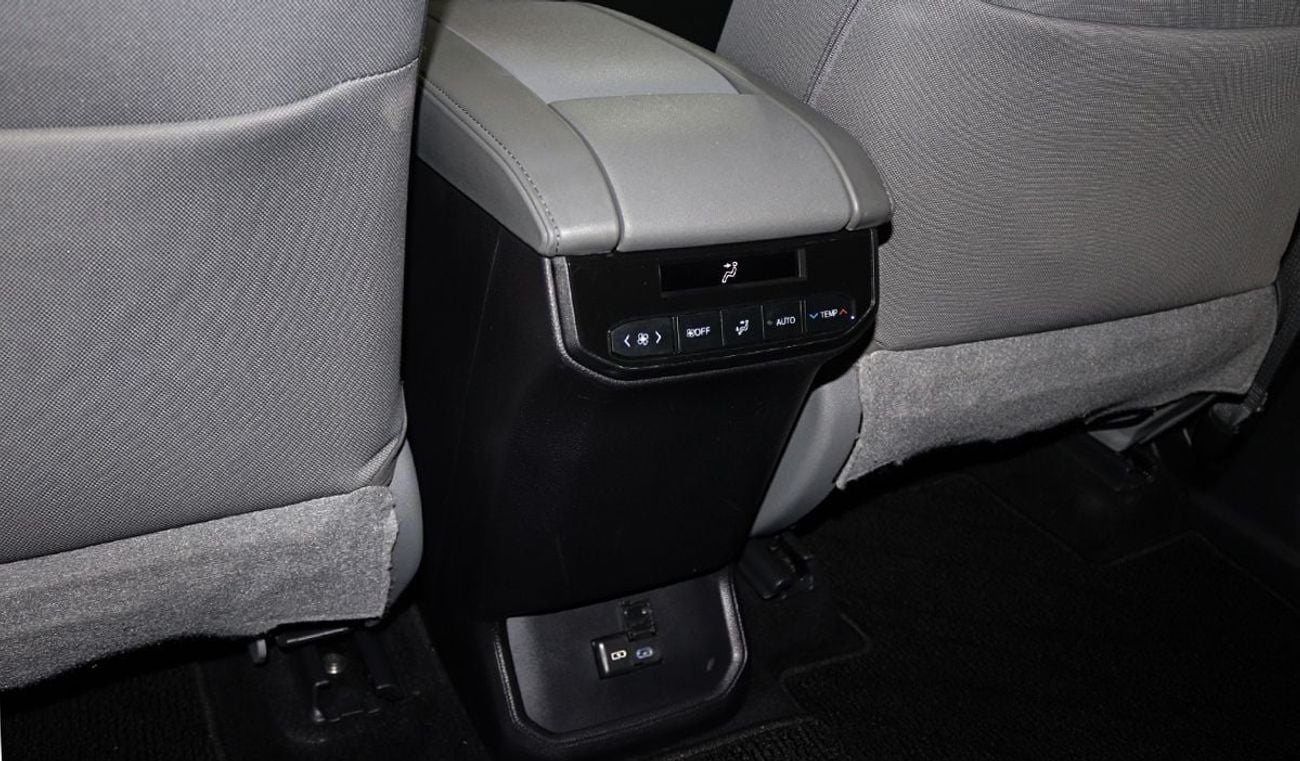 Toyota Highlander 2022 Model Toyota Highlander GLE, 2.5L Hybrid AWD A/T