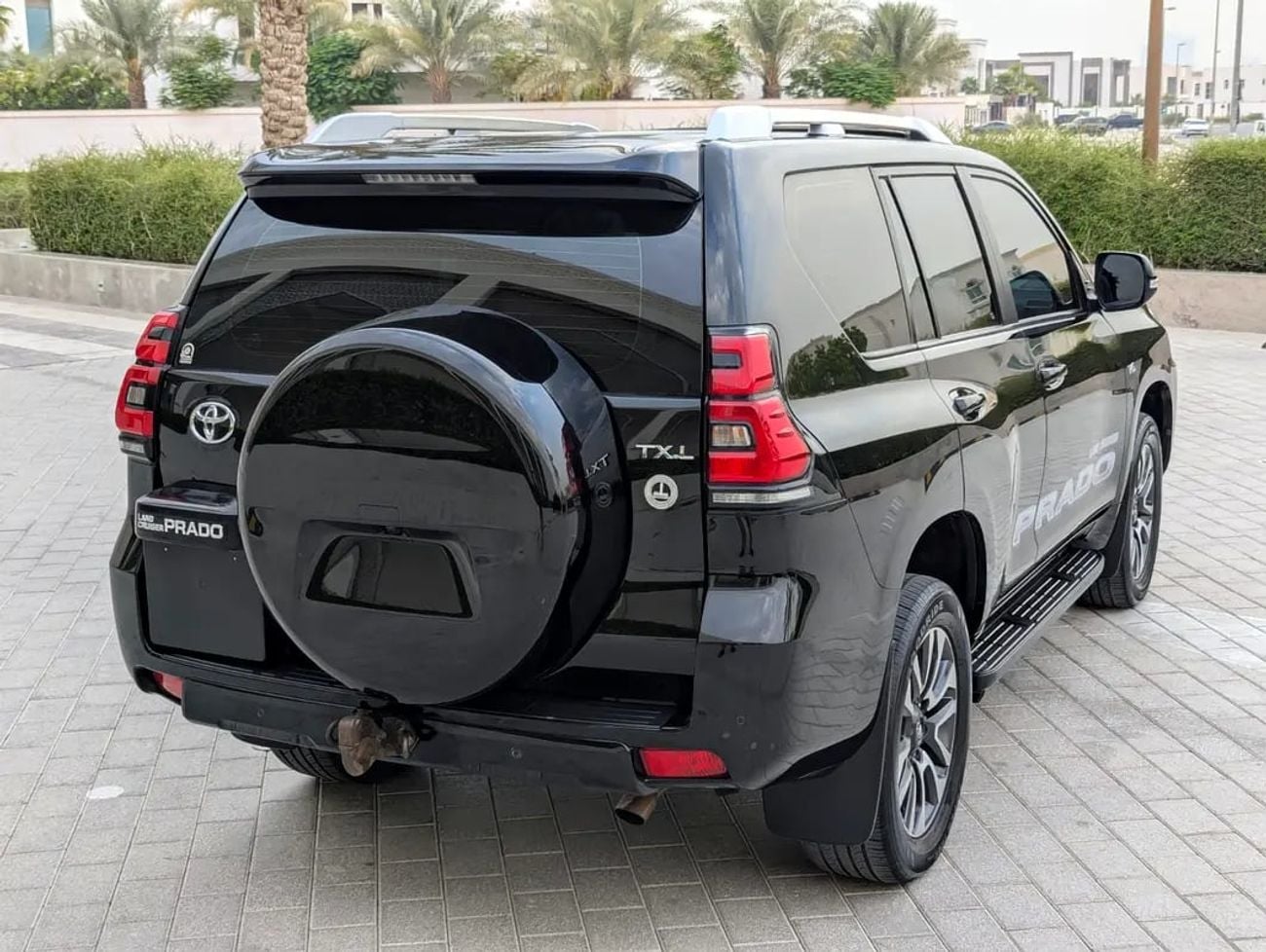 Toyota Prado TX-L Top Full Option GCC specs V6 4.0L Excellent Condition