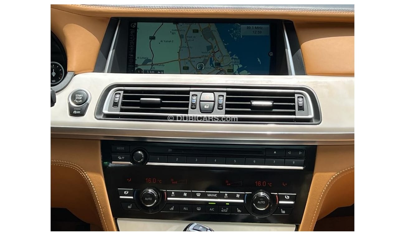 BMW 750Li UAE Edition BMW 750LI 2014 GCC INDIVIDUAL TOP RANGE SERVICE HISTORY IN PERFECT CONDITION