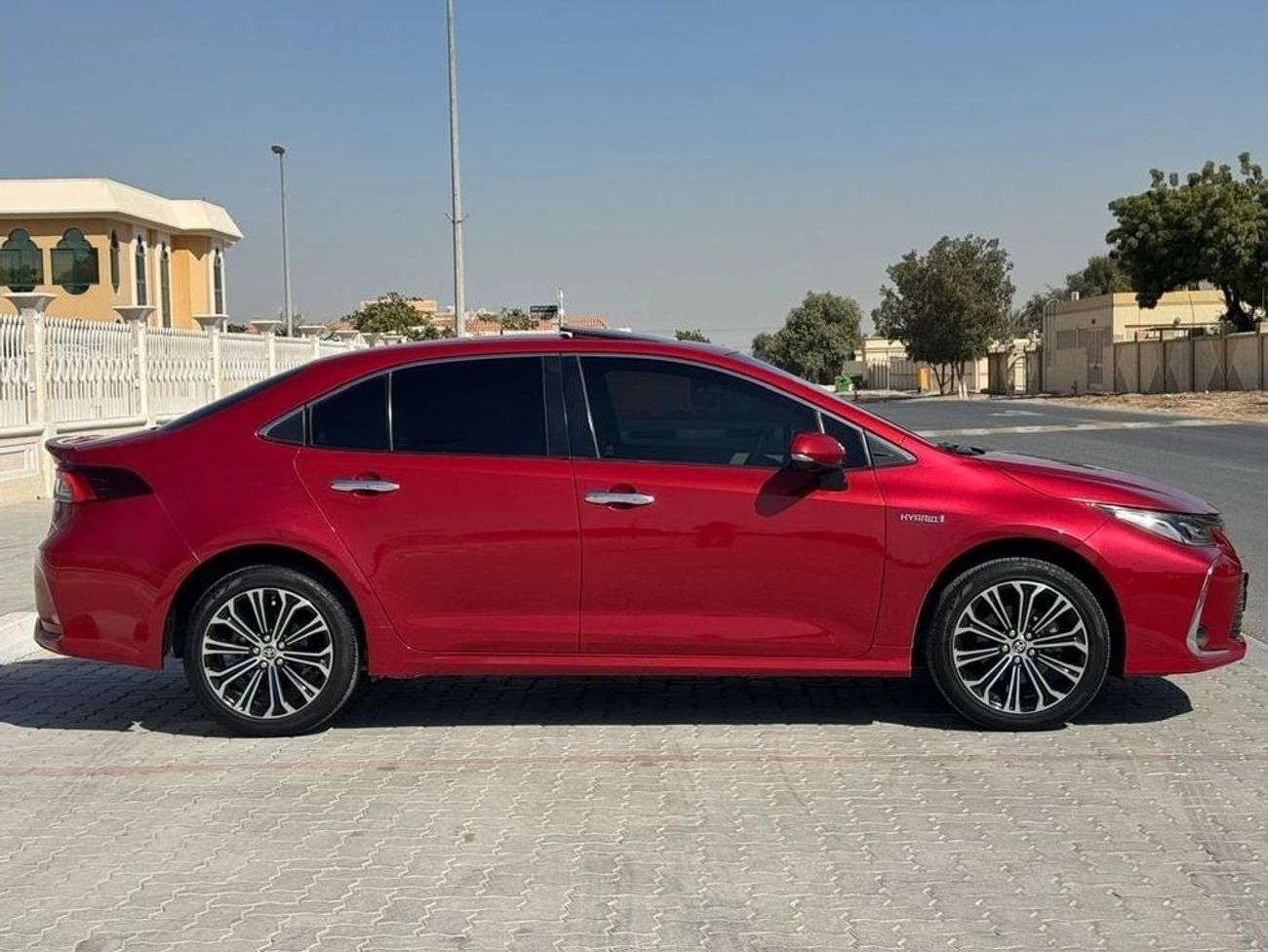 Toyota Corolla Corolla 1.8L 2020 GCC (Hybrid)Top Off Range , Full Service History
