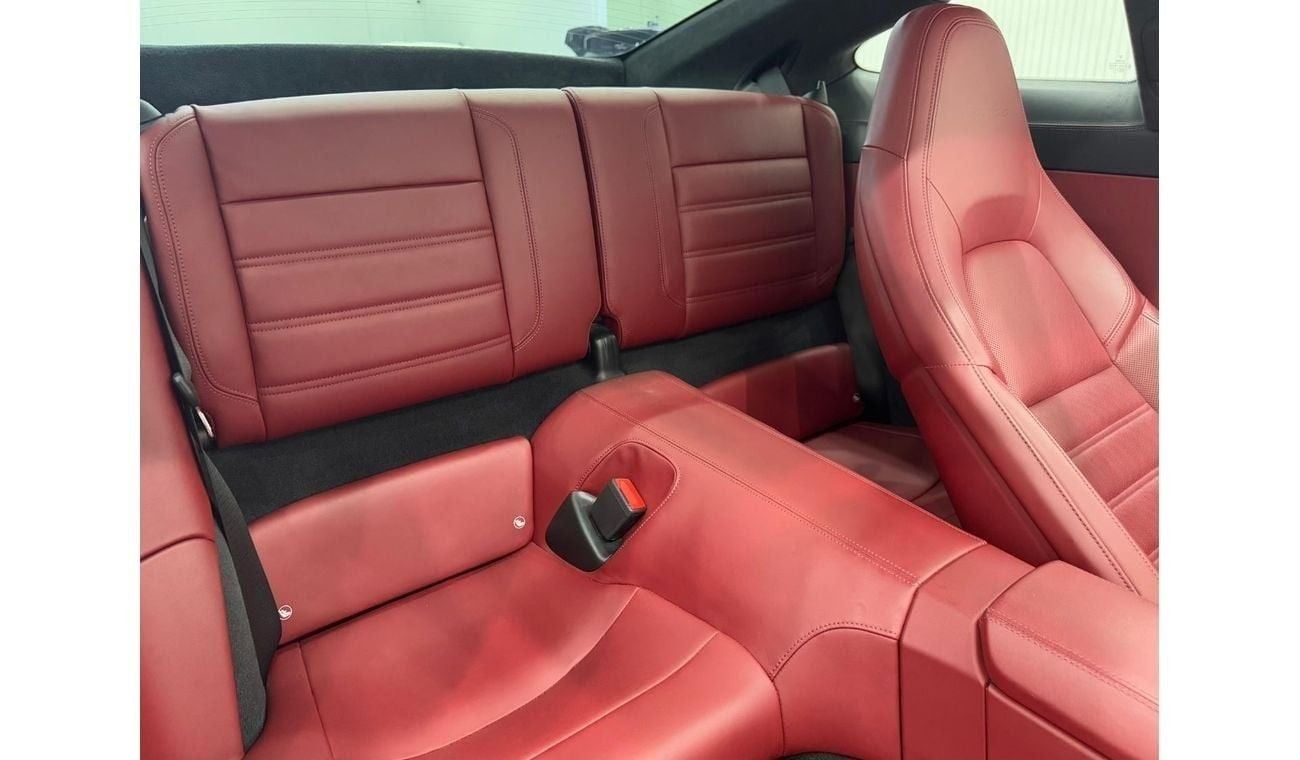 Porsche 911 Turbo 3.8L (575 HP) Coupe 2021 Porsche 911 Turbo, Jan 2026 Porsche Warranty, Carbon Fiber Package. L