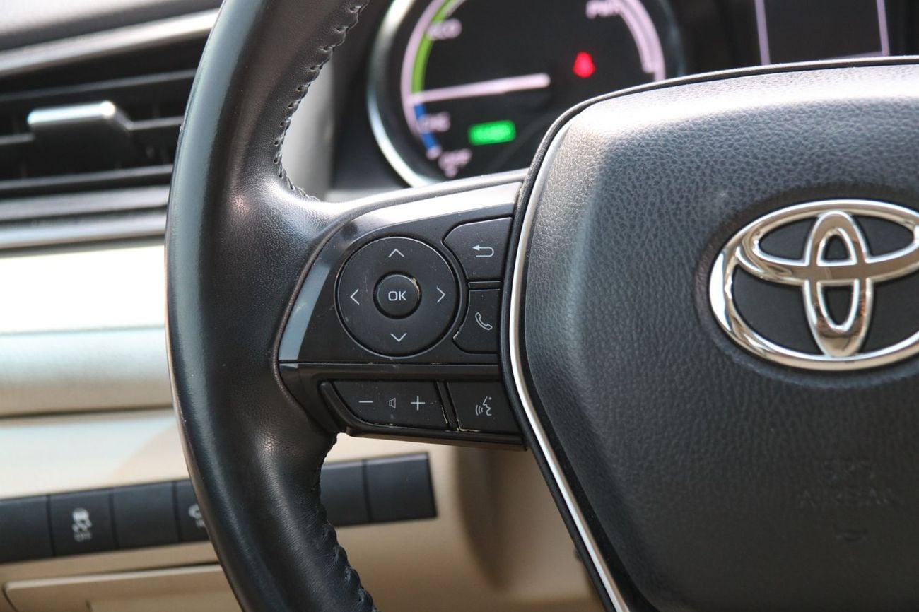 Toyota Camry GLE HEV 2023 Toyota Camry Hybrid GLE Full Option | Premium Hybrid Sedan for Export from Dubai