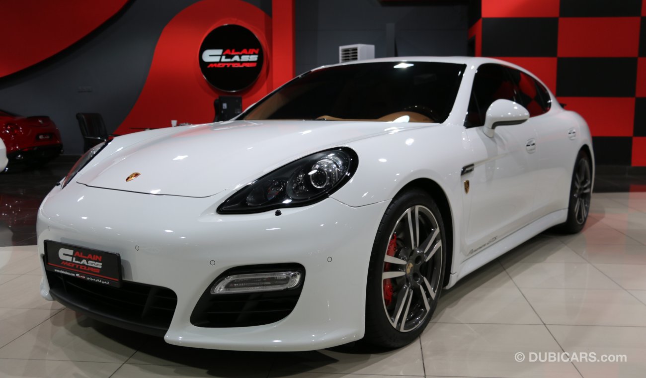 Porsche Panamera GTS