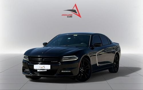 Dodge Charger 3.6L SXT (Mid) 3.6L  | 2017 | GCC SPECS | BLACK EXTERIOR | AED 990 per month