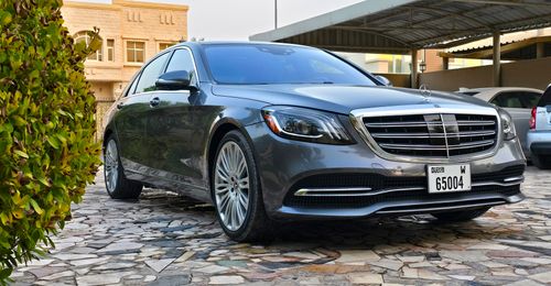 Mercedes-Benz S 560 ((Super Clean))