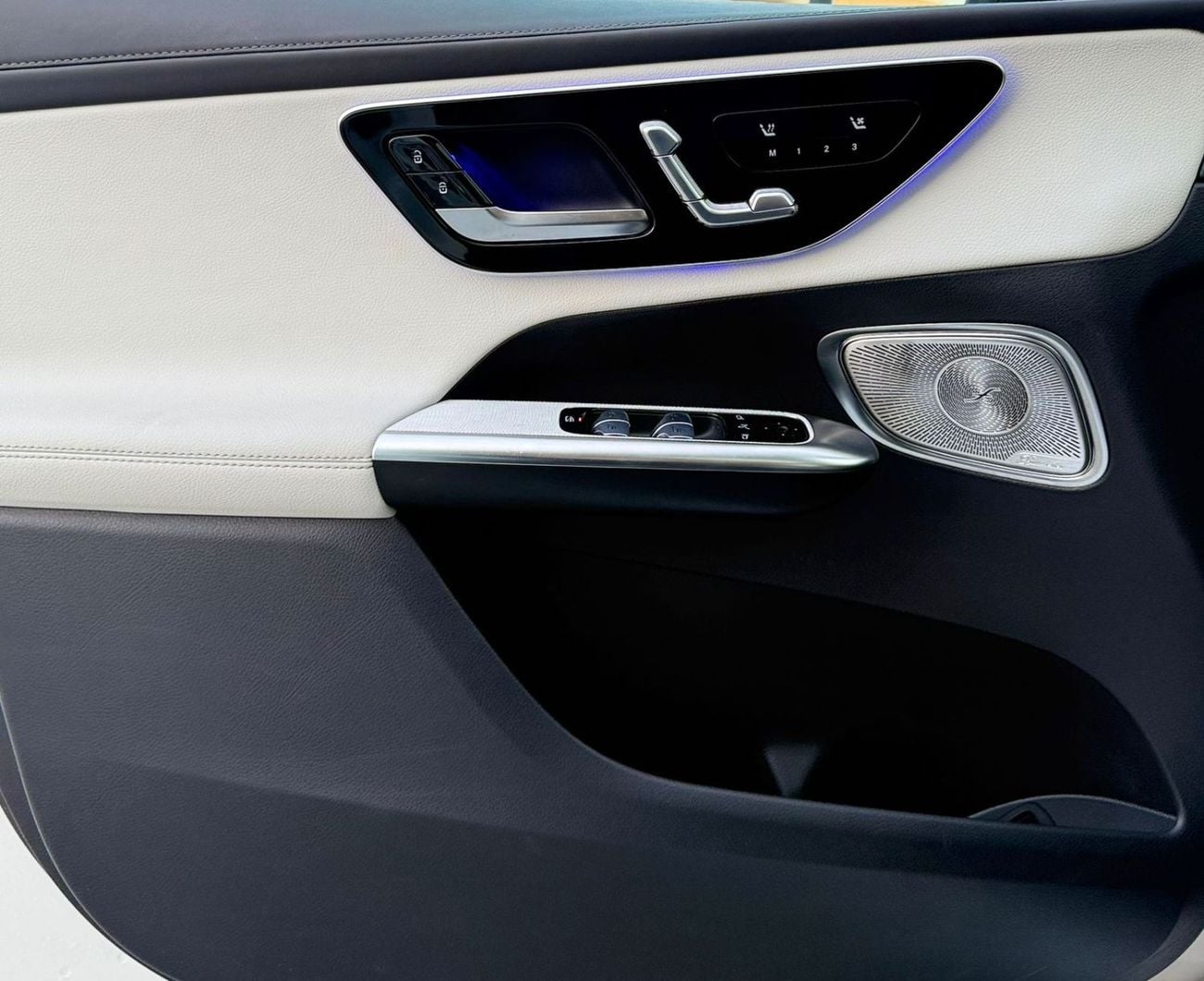 مرسيدس بنز GLC 300