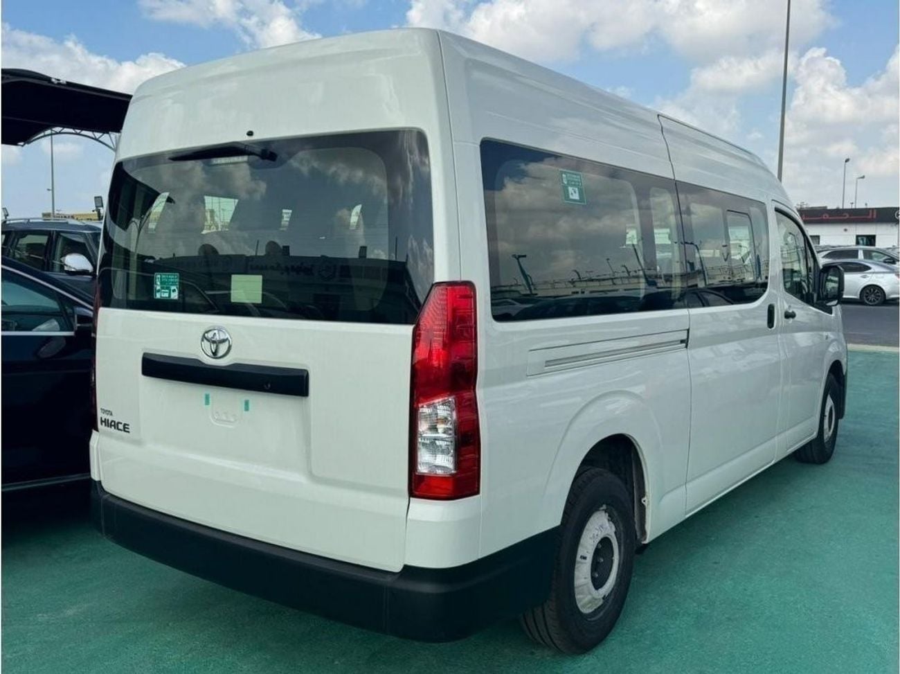 Toyota Hiace 2026 Toyota HiAce 3500cc Petrol Hi Roof RWD Automatic Zero KM