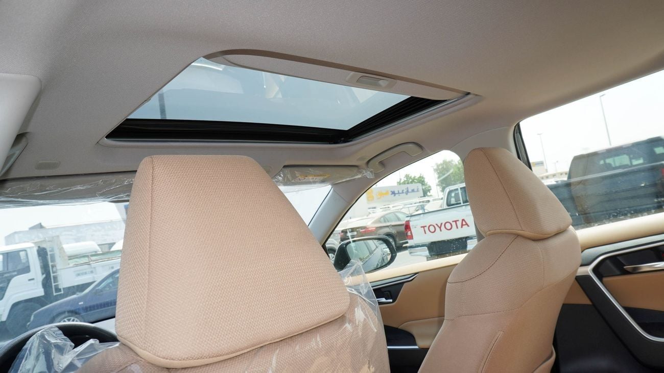 Toyota RAV4 XLE HEV HEV 2.5L Hybrid