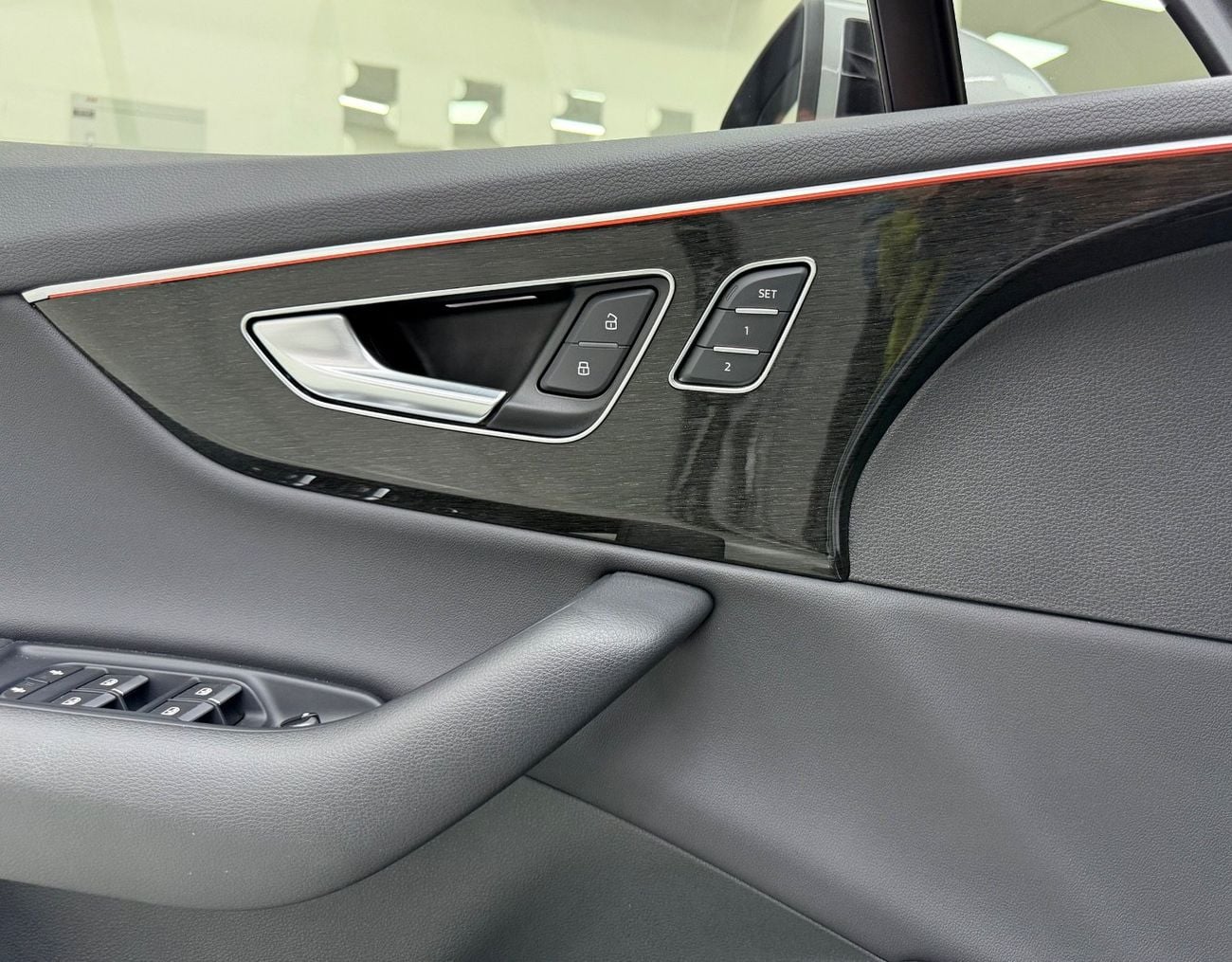 أودي Q7 55 TFSI quattro S Line 2.0L