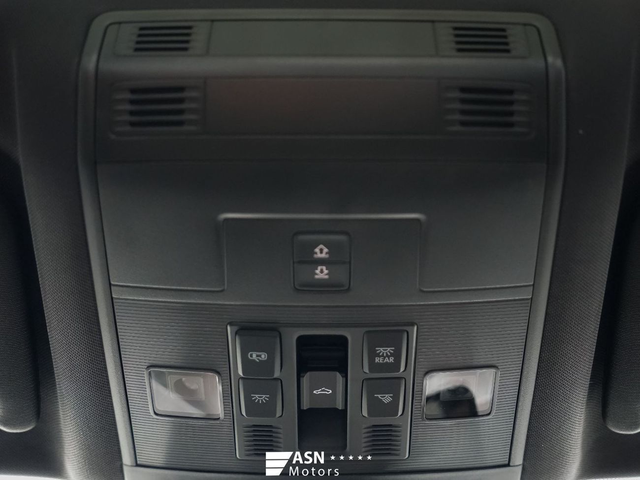 فولكس واجن T ROC 300 TSI Nardo 2025 (Export Price)