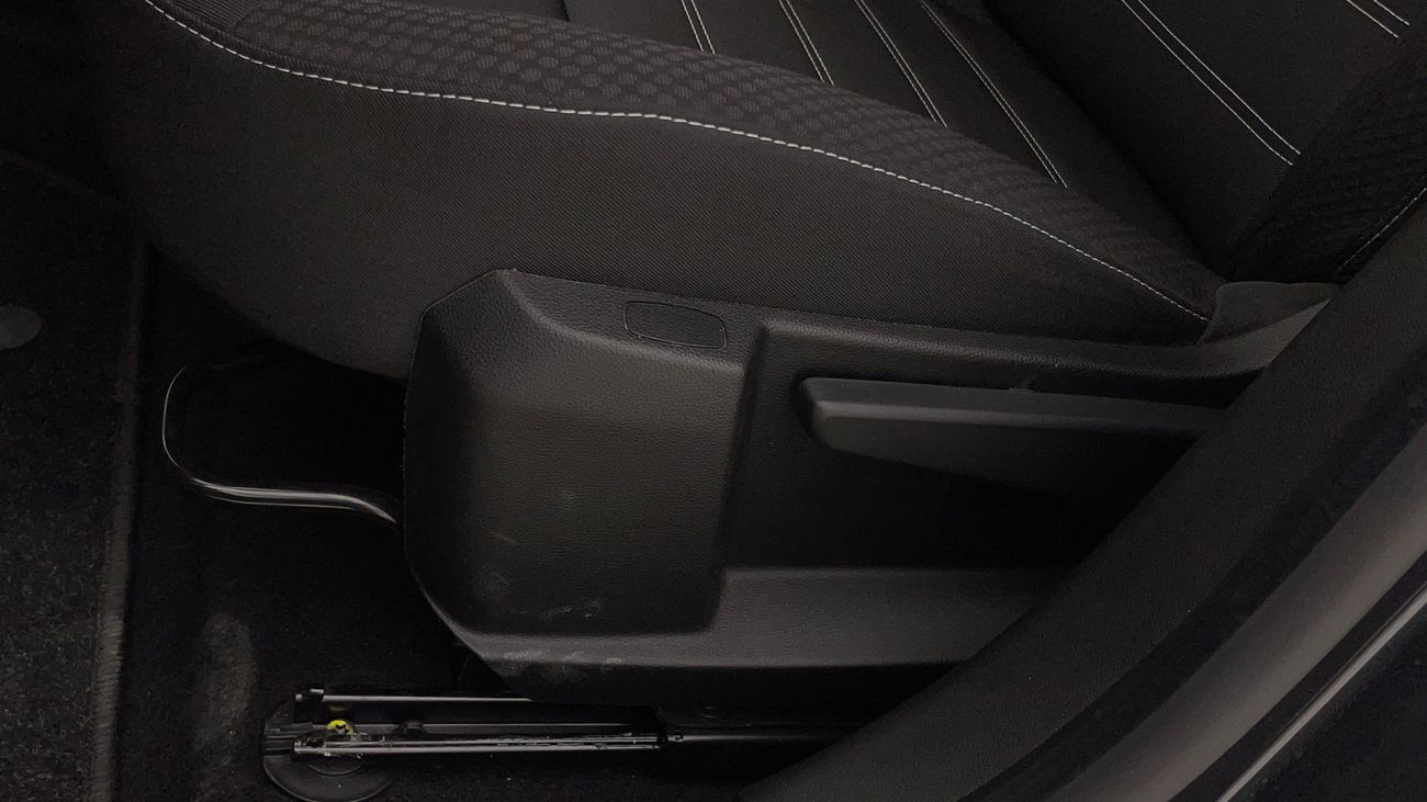 Renault Duster SE 1.6L 2025 SE | AED 688/Month | 0 DP | 30 Day Return | Warranty | Service History