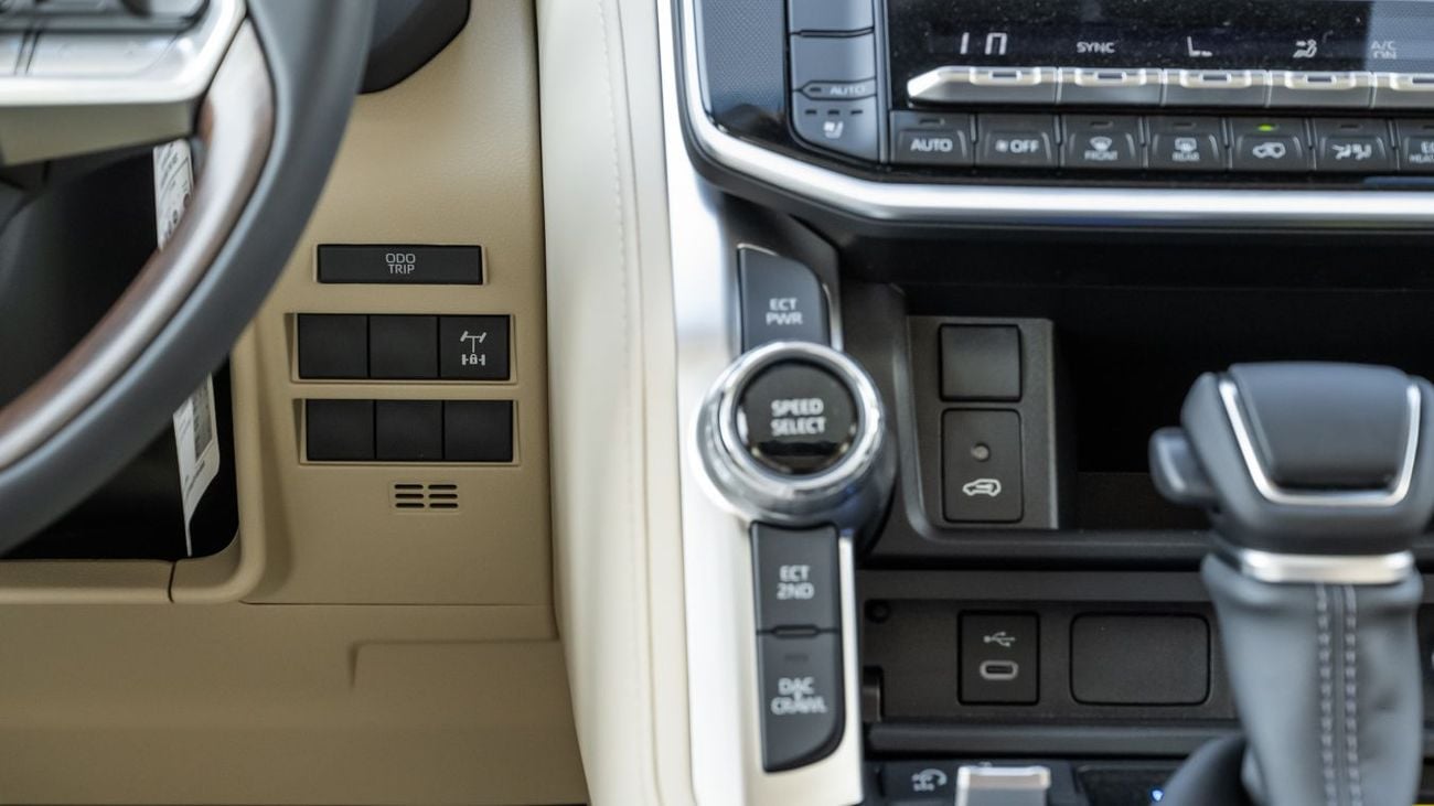 Toyota Land Cruiser TOYOTA LANDCRUISER 4.0 GXR HIGH -2026YM