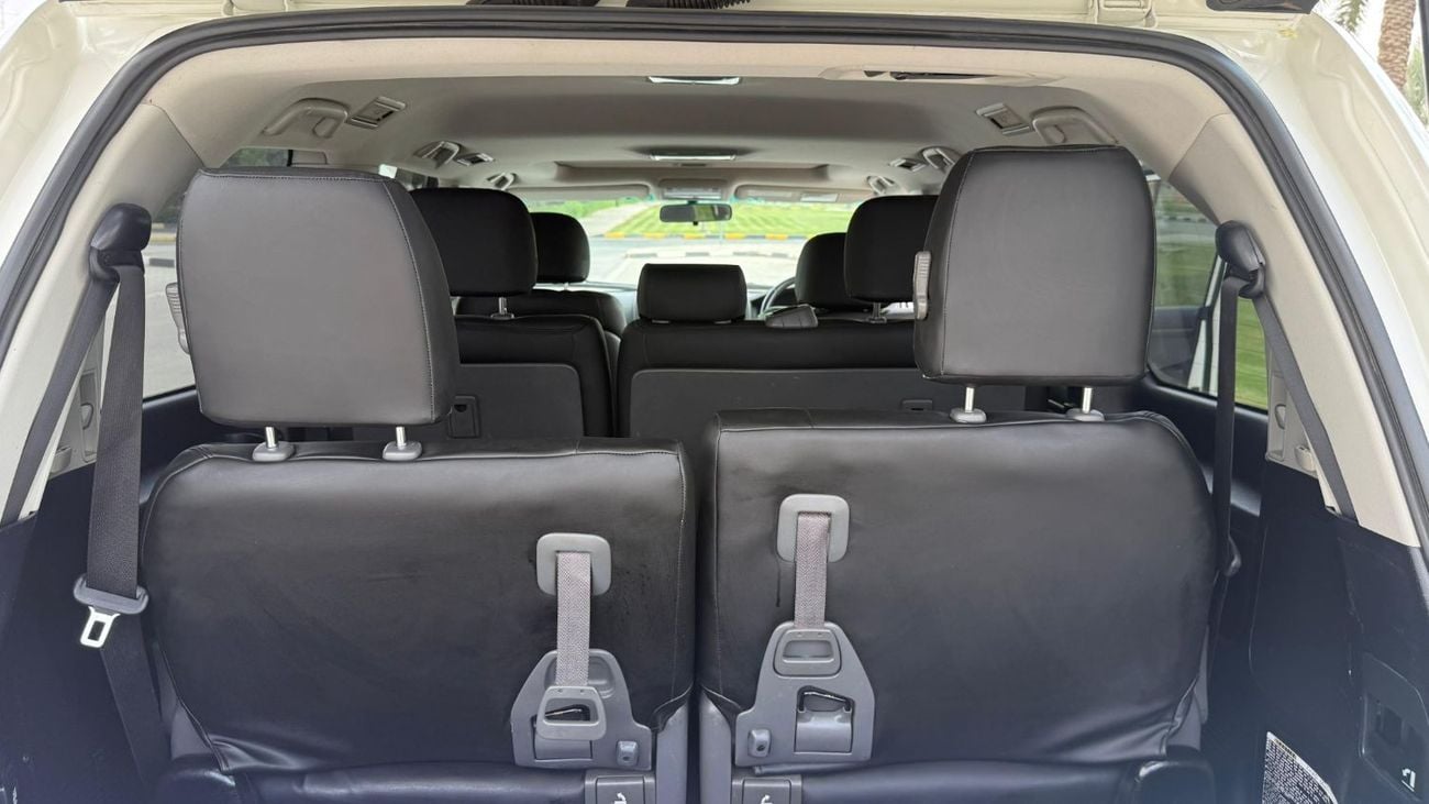 تويوتا لاند كروزر Toyota Landcruiser 2016 RHD white colour,diesel engine Australian specs