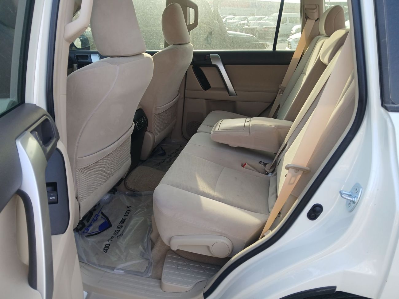 Toyota Prado Toyota prado 2022MODEL 2.7 v4 petrol Engine Colour White Transmission Automatic Interior.Begie 7seat