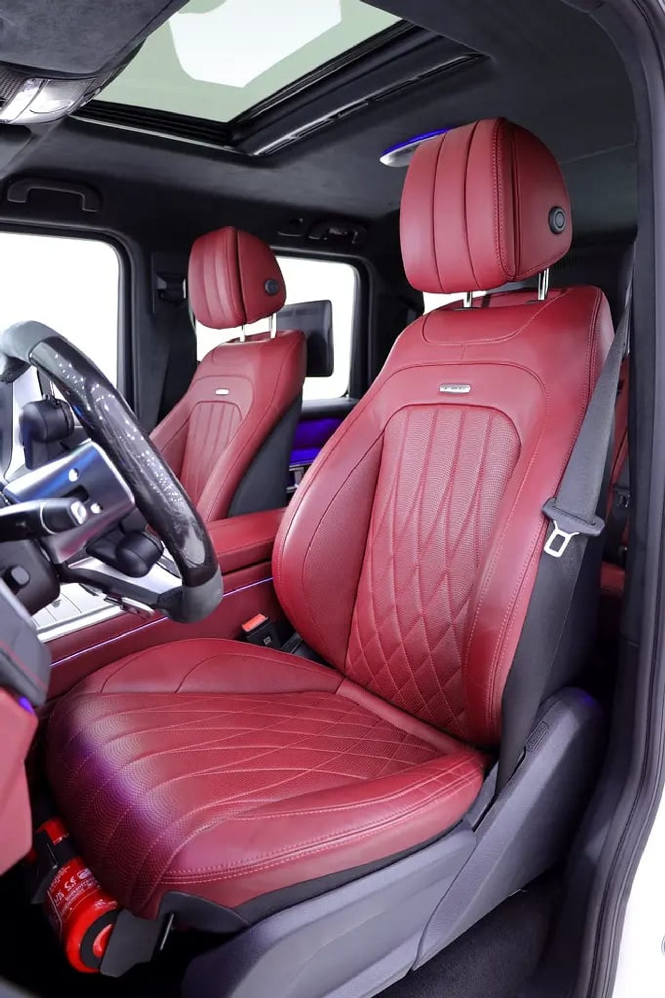 Mercedes Benz G63 AMG G63 GCC DOUBLE NIGHT PACKAGE - FULL EXT/INT CARBON + REAR MONITOR + 5 YEARS WARRANTY+SERVICE GARGASH
