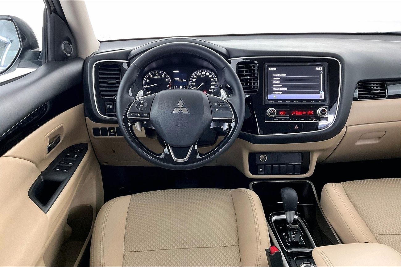 Mitsubishi Outlander GLX Midline | 1 year free warranty | 0 Down Payment