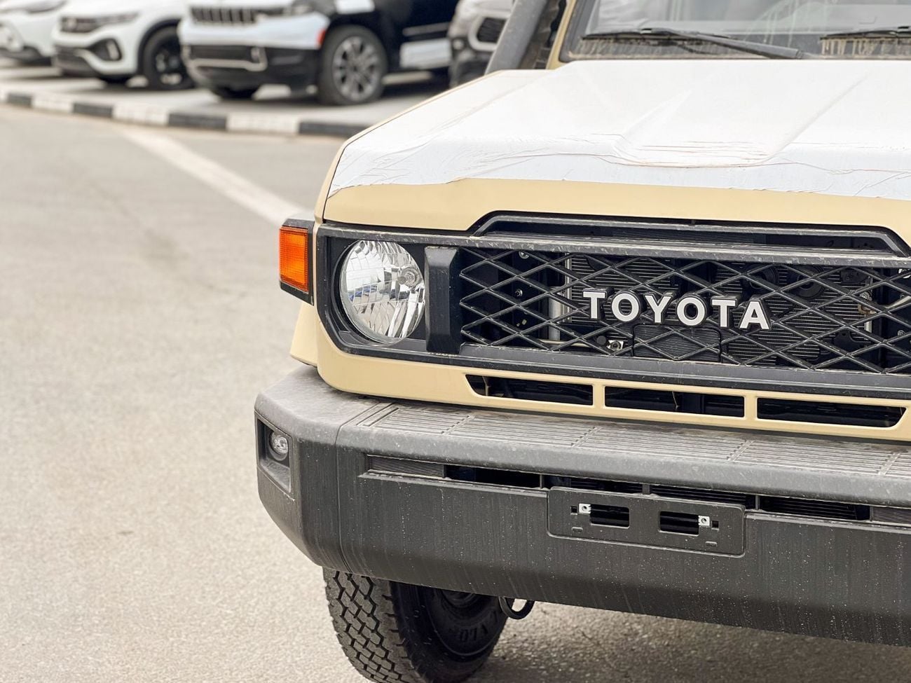 Toyota Land Cruiser Pick Up  EXPORT ONLY - Toyota LC79 4.0L Petrol A/T