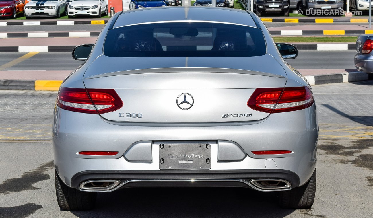 Mercedes-Benz C 300 Coupe AMG Kit، One year free comprehensive warranty in all brands.