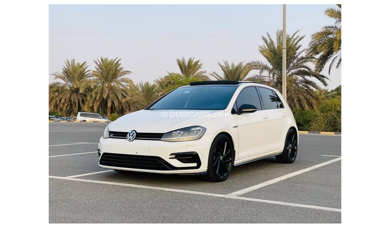 فولكس واجن جولف VOLKSWAGEN GOLF R MODEL 2018 GCC SPACE FREE PAINT FREE ACCEDENT