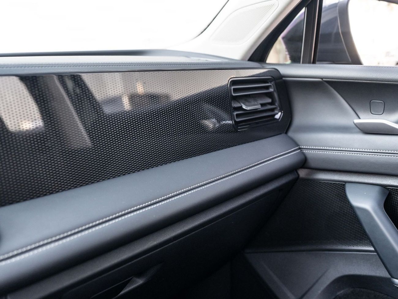 Volkswagen Tiguan LIFE, миниатюра 11